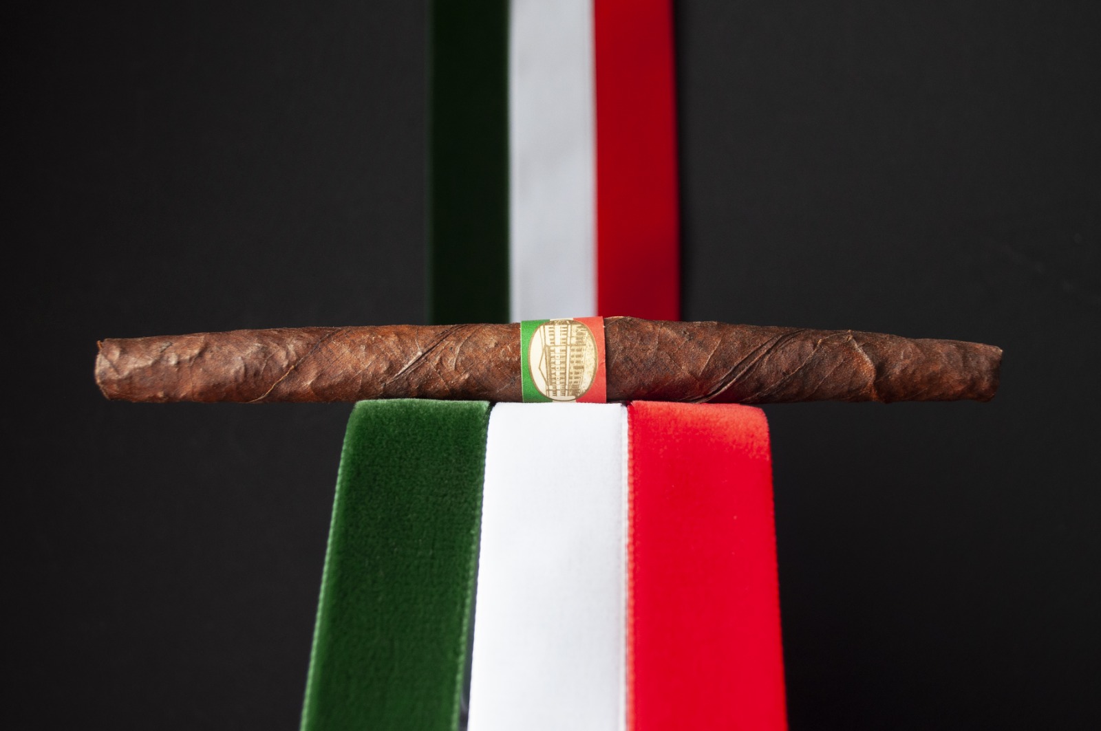 Giocattolo Per Gatti Duckyworld - Sigaro Con Erba Gatta Biologica, 26g, Fatto A Mano In USA - Foto 3