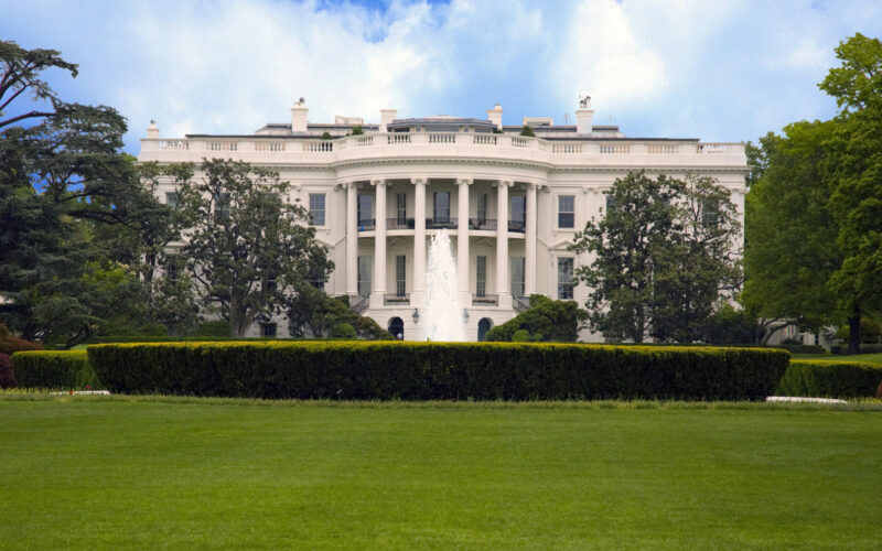 Trump tra negoziati in stallo e sviluppi sull’attentato