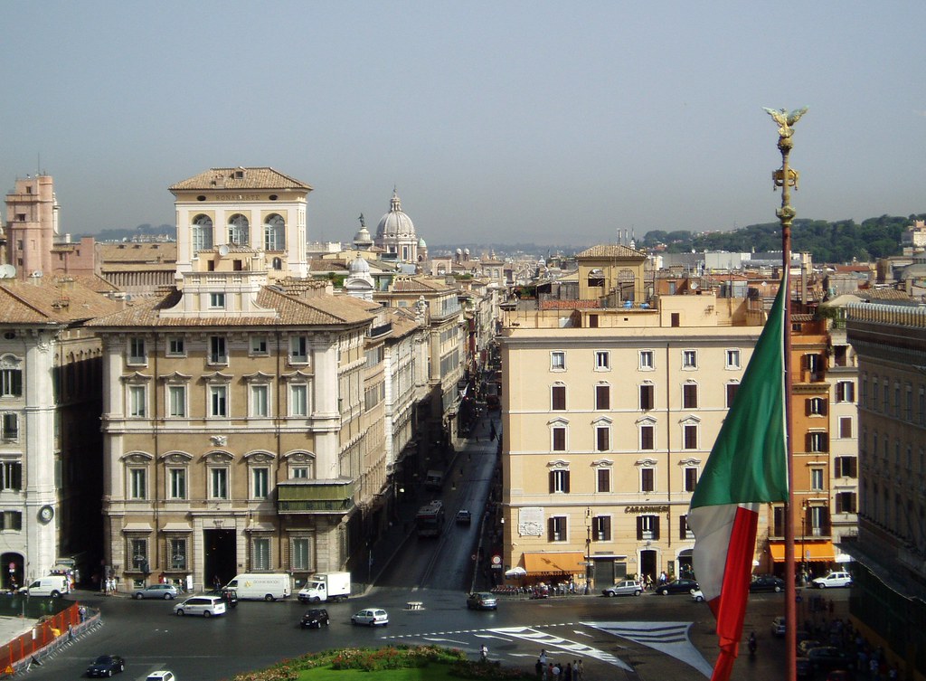 Smart City, tutti i cavi portano a Roma