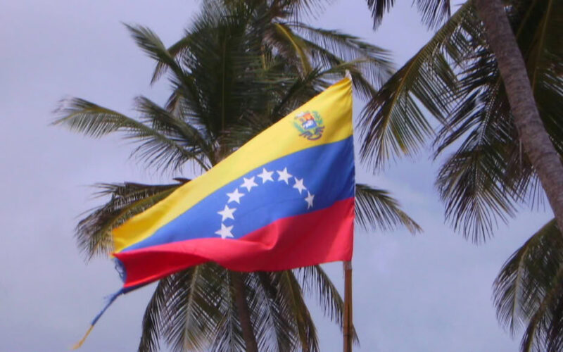 Trump fa l’accordo sul petrolio col Venezuela per riparare al guaio con l’Iran
