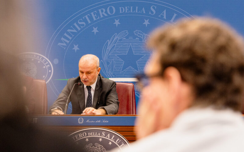 Salute respiratoria, al Ministero il confronto su prevenzione, diagnosi precoce e accesso alle cure: chi c&rsquo;era