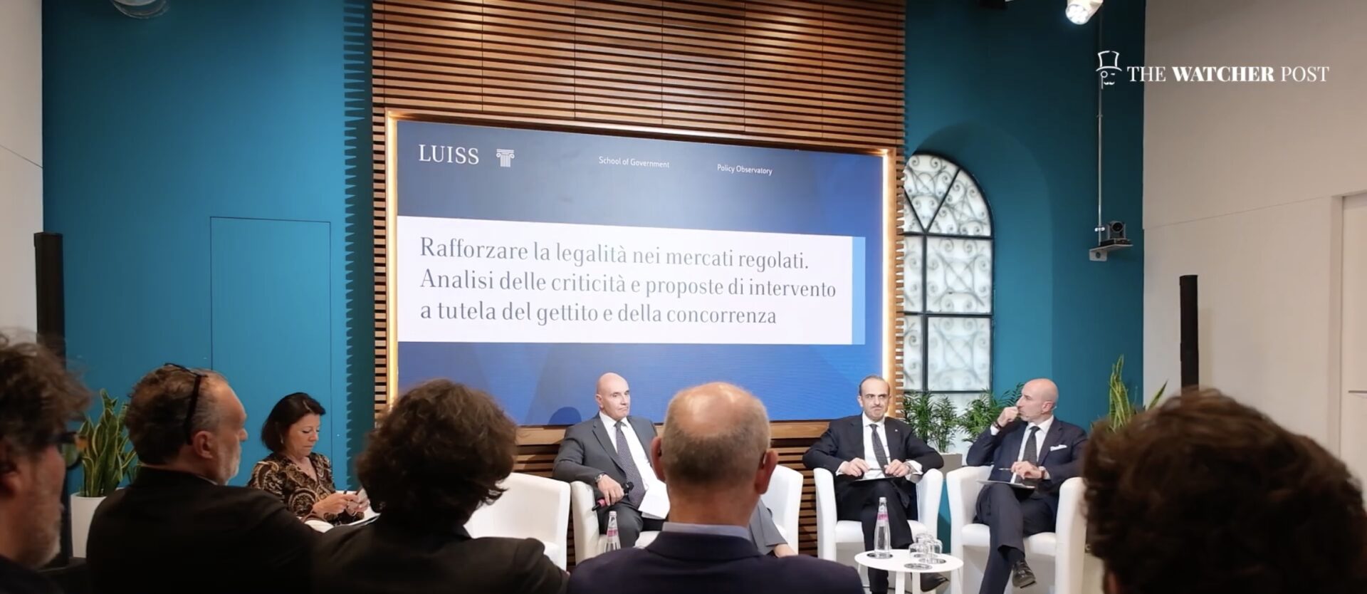 Accessori al tabacco, canali alternativi in crescita: rischio per gettito e concorrenza