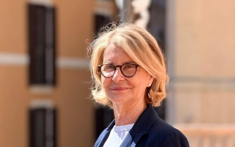 Savino (MEF): &laquo;IMU precompilata per i Comuni dal 2027. Dogane, in arrivo i nuovi contrassegni fiscali&raquo;